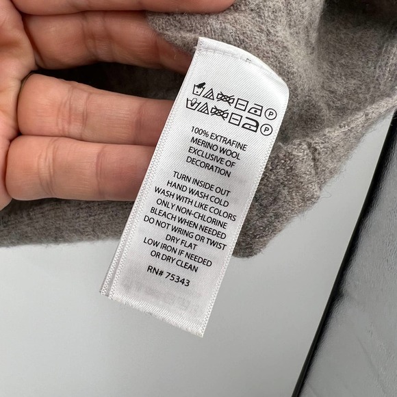 Ellen Tracy 100% Extra Fine Merino Wool Wrap Cowl Neck Sweater Women's Large - Picture 5 of 7